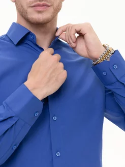 Скидка на Рубашка синяя полуприталенная с длинным рукавом